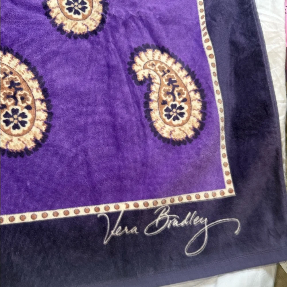 NWT Vera Bradley Simply Violet Beach Towel Purple retired pattern LAST ONE